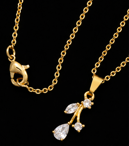 Elegant Gold-Plated Crystal Drop Pendant Necklace for Women | Korean Style Minimal Chain Necklace